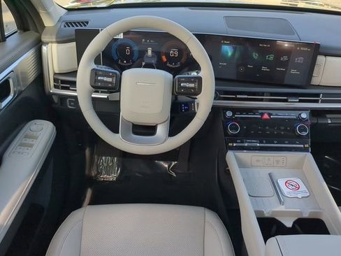 New 2025 Hyundai Santa Fe SEL FWD image 14