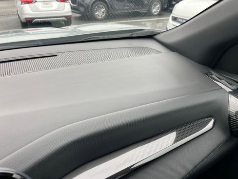 Used 2025 Chevrolet Equinox LT image 35