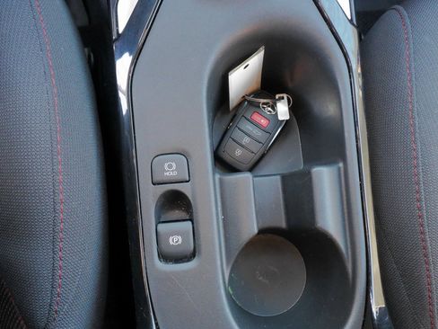 Used 2024 Toyota Corolla SE image 24