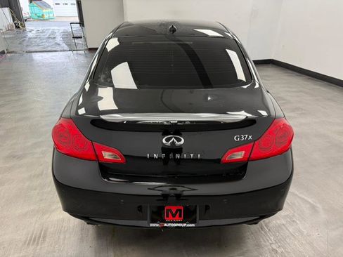Used 2011 INFINITI G37 4dr x AWD w/ Premium Pkg image 5