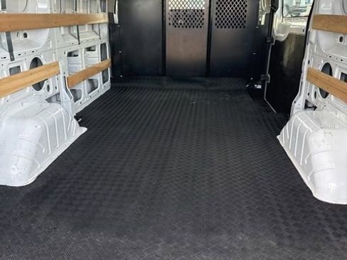 Used 2024 Ford Transit 250 Low Roof w/ Exterior Upgrade Package image 9