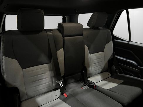 Used 2025 Toyota 4Runner TRD Off-Road image 21