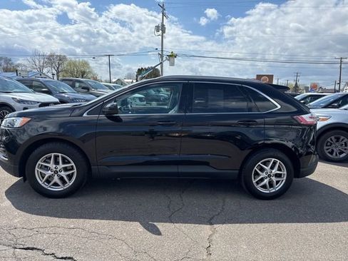 Used 2023 Ford Edge SEL w/ Convenience Package image 9