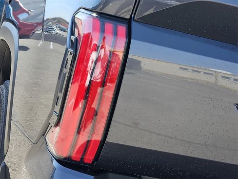 New 2026 Toyota Tundra Limited image 12