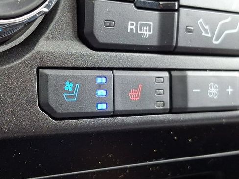 Used 2020 Ford F250 Lariat AWD/4WD image 24