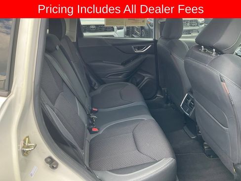 Used 2019 Subaru Forester Premium AWD/4WD image 18