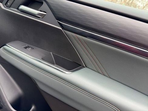 New 2026 GMC Acadia AT4 w/ Super Cruise Package image 13