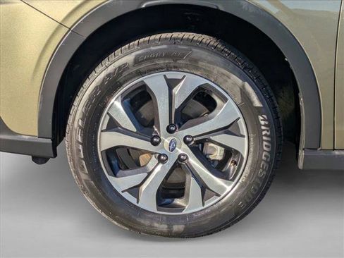 Used 2020 Subaru Outback Limited image 23