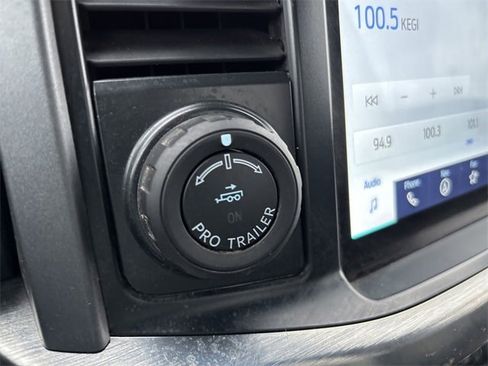 Used 2022 Ford F150 Lariat image 39