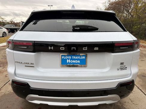 New 2026 Honda Prologue Touring image 4