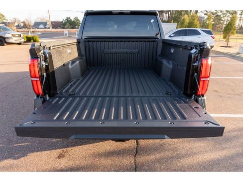 New 2026 Toyota Tacoma SR image 14