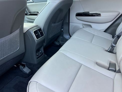 Used 2018 Kia Sportage EX w/ EX Premium Package image 12