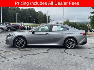 Used 2026 Toyota Camry XLE FWD video 2