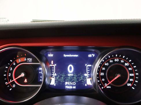 Used 2021 Jeep Wrangler Unlimited Rubicon AWD/4WD image 7