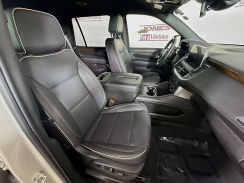 Used 2023 Chevrolet Tahoe Premier RWD image 33