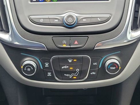 Certified 2024 Chevrolet Equinox LS image 30