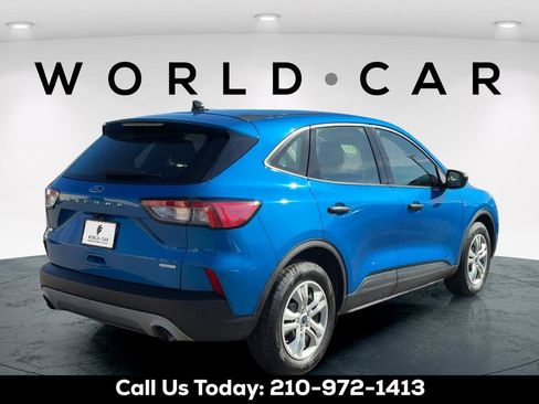 Used 2020 Ford Escape S FWD image 3
