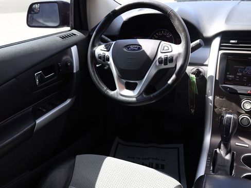 Used 2014 Ford Edge SEL w/ Equipment Group 205A AWD/4WD image 19