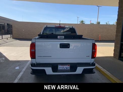 Used 2021 Chevrolet Colorado LT w/ LT Convenience Package image 5