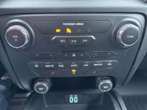 Used 2019 Ford Ranger Lariat w/ Equipment Group 501A Mid image 19