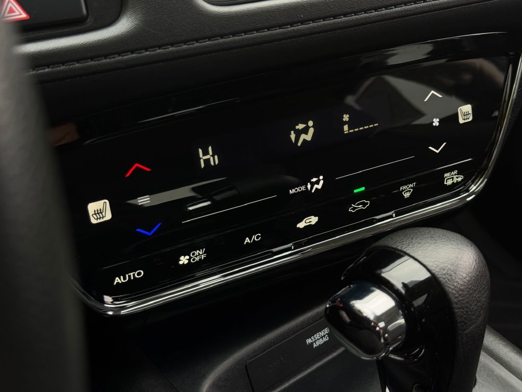 Used 2021 Honda HR-V EX image 19