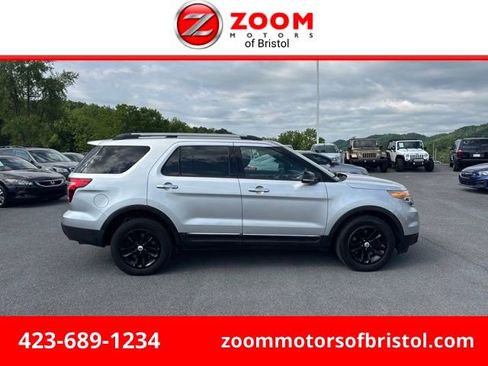 Used 2014 Ford Explorer XLT w/ Equipment Group 202A AWD/4WD image 1