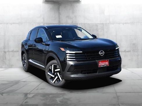 New 2026 Nissan Kicks SV w/ Cold Weather Package image 2