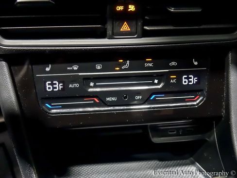 Used 2025 Volkswagen Jetta Sport FWD image 22