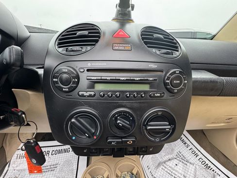 Used 2005 Volkswagen Beetle GLS image 15