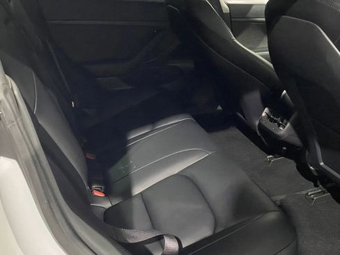Used 2020 Tesla Model 3 image 7
