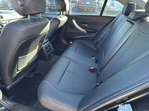 Used 2018 BMW 320i xDrive Sedan image 13