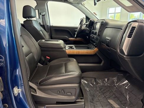 Used 2017 Chevrolet Silverado 1500 LTZ w/ Sport Package AWD/4WD image 29