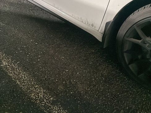 Used 2023 Toyota Camry SE image 5