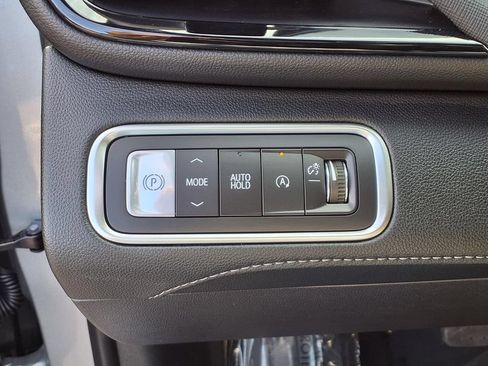 Used 2026 Buick Enclave Preferred FWD image 14