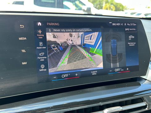 Used 2025 BMW X1 M35i w/ M Sport Professional Package image 29