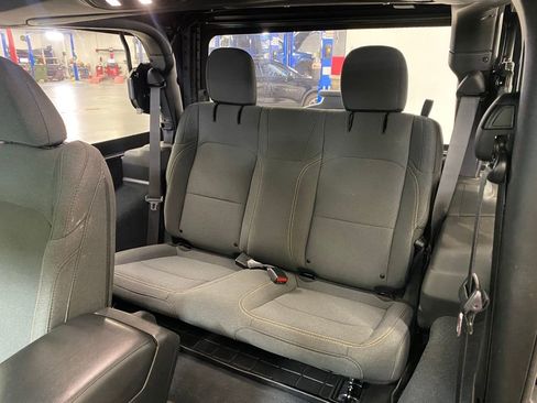 Used 2024 Jeep Wrangler Sport AWD/4WD image 18