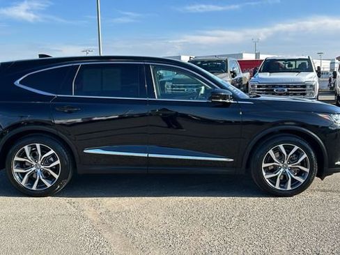 Used 2022 Acura MDX Technology image 2
