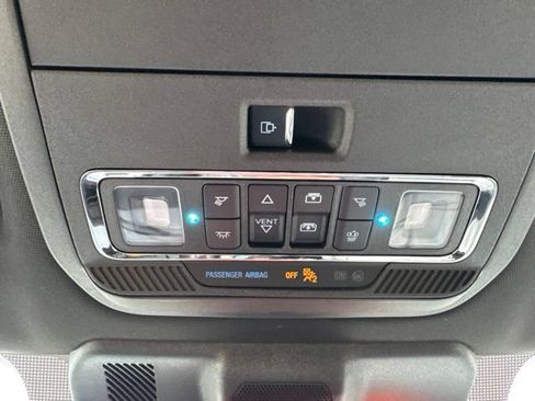 Used 2025 Ford F150 Lariat w/ Equipment Group 502A High AWD/4WD image 31
