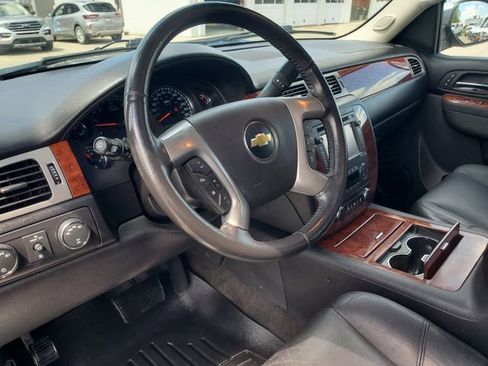Used 2013 Chevrolet Suburban LTZ AWD/4WD image 9