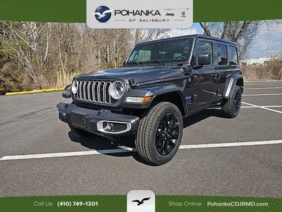 Used 2025 Jeep Wrangler Unlimited Sahara w/ Safety Group