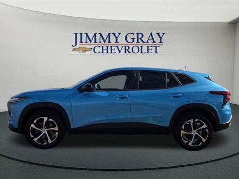 New 2026 Chevrolet Trax RS image 6