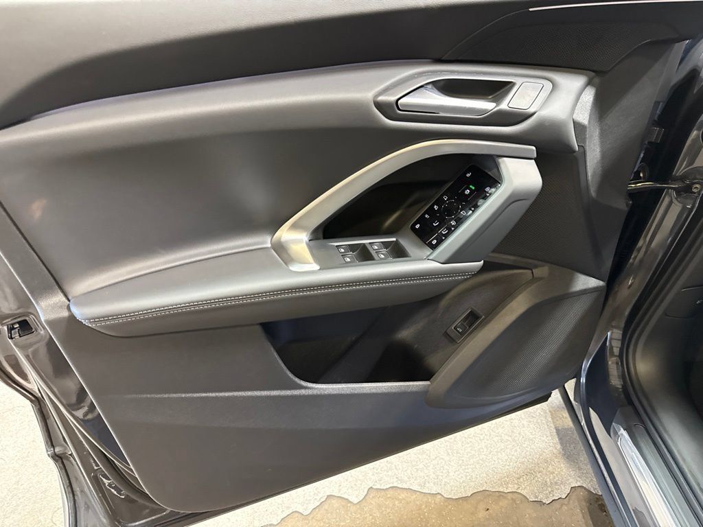 New 2026 Audi Q5 Premium AWD/4WD image 14