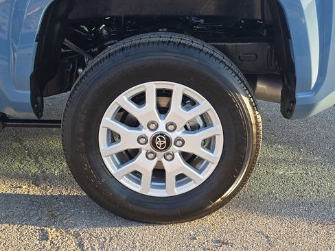 New 2026 Toyota Tacoma SR5 image 32