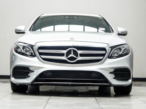 Used 2020 Mercedes-Benz E 350 4MATIC Sedan w/ Parking Assistance Package image 6