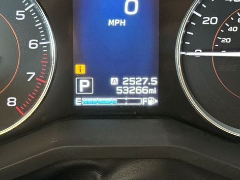Used 2018 Subaru Crosstrek 2.0i Limited AWD/4WD image 28