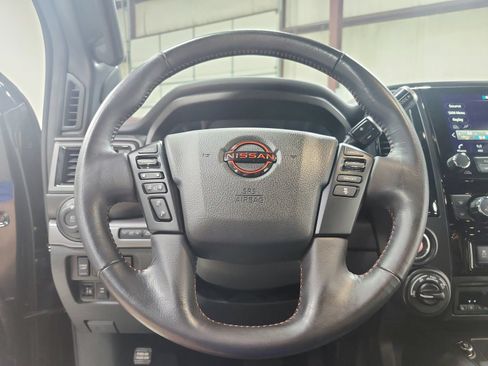 Used 2024 Nissan Titan PRO-4X w/ Pro-4x Convenience Package AWD/4WD image 25