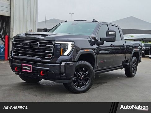 Used 2024 GMC Sierra 2500 AT4 w/ AT4 Premium Plus Package AWD/4WD image 1