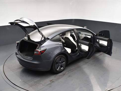 Used 2021 Tesla Model 3 Long Range image 25