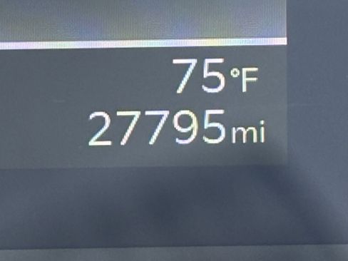 Used 2025 Kia K4 LXS image 38