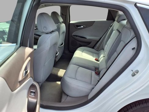 Used 2024 Chevrolet Malibu LT FWD image 25